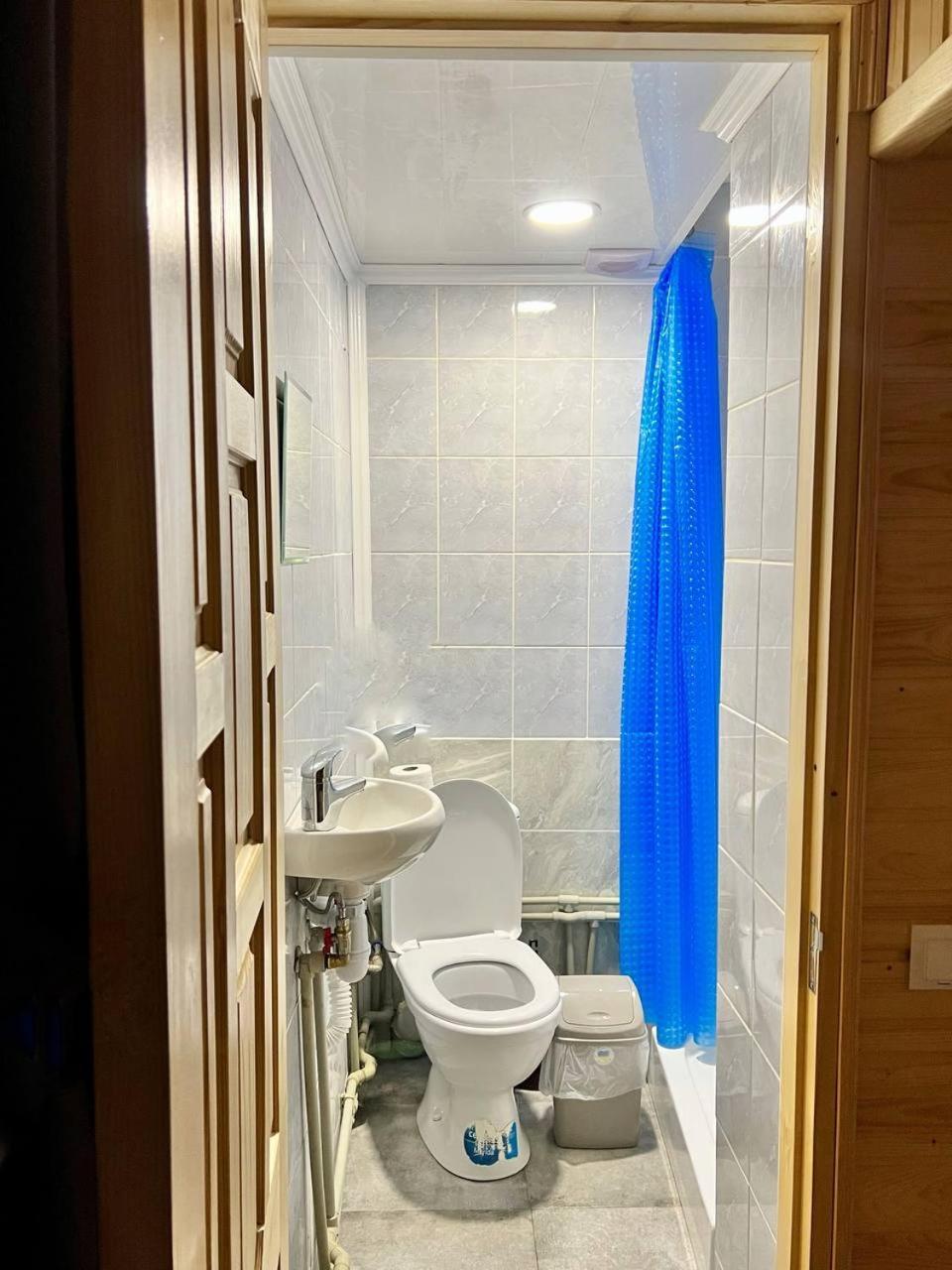 Хатинка Hotel Jaremcse Kültér fotó